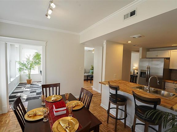 5th image of 5817 Nina Pl APT 1E