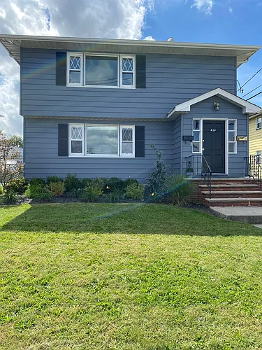 414 Sylvan St Photo 1