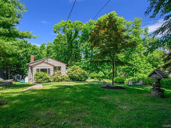 4th image of 34 Dick Finn New Fairfield CT Road