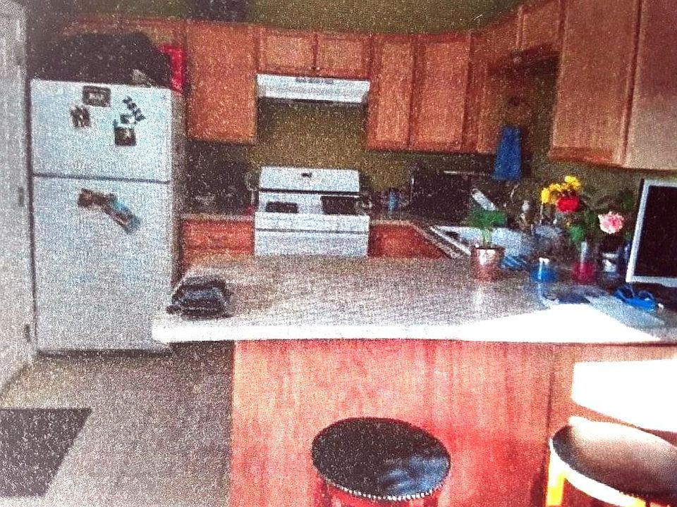 2nd image of 2315 E 6600 S