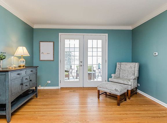 3rd image of 5217 Lawn Ave
