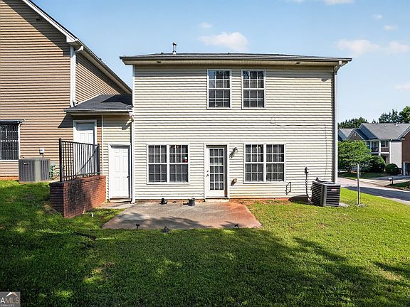 3rd image of 578 Shadow Lake Dr