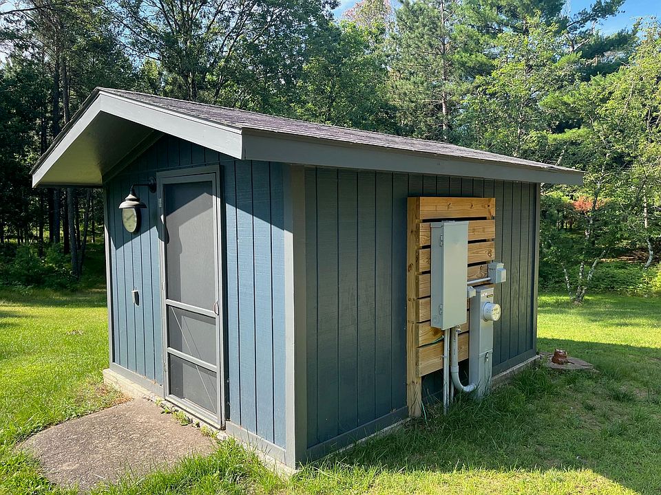 1st image of 664 Meadow Ln