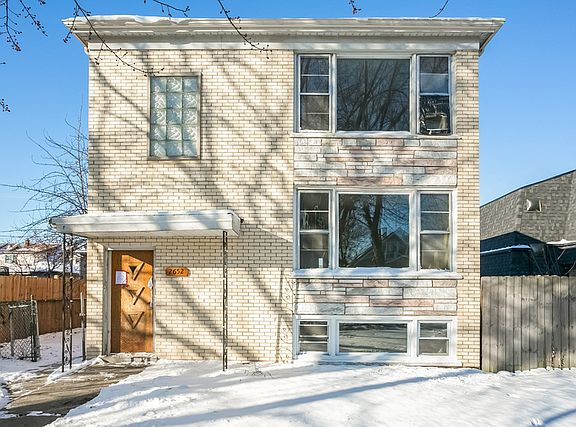 2nd image of 2652 N Mulligan Ave