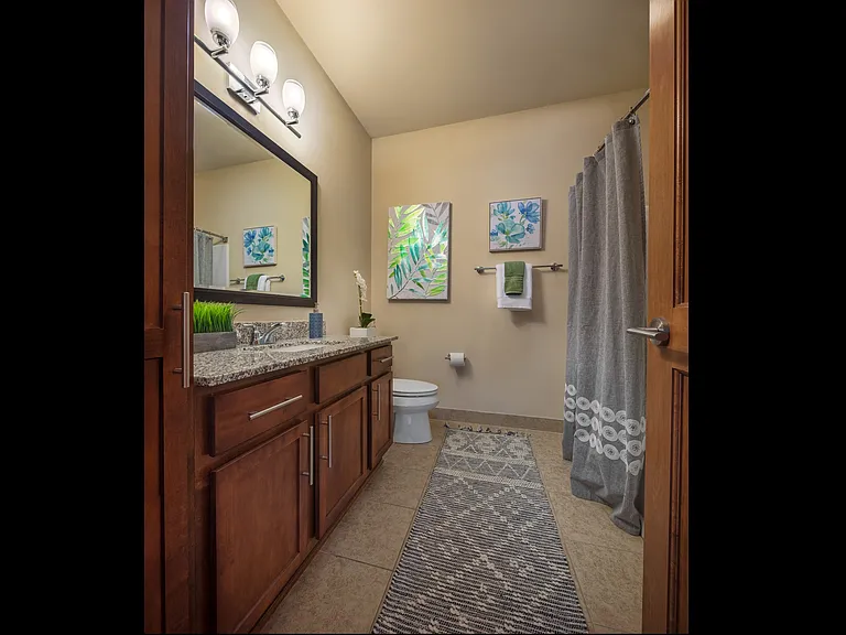 Brownridge Bathroom