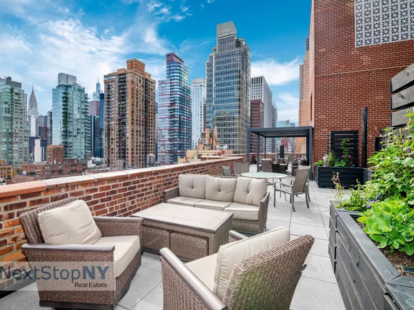 333 East 55th Street image 11 of 15