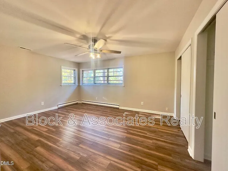 405 N Main St — Photo 15