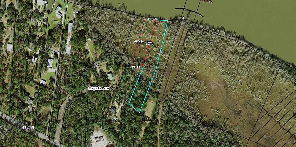 1st image of 130 Magnolia Ln