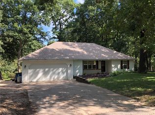 133 W Tucks Chapel Rd, Rogers, AR 72756