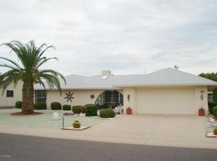 19433 N Willowcreek Cir, Sun City, AZ 85373