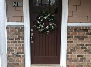 1035 Barnett Shoals Rd APT 711, Athens, GA 30605