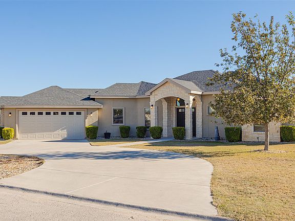 4th image of 405 Silver Sage Dr