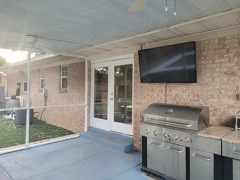 632 Mayflower Ave — Photo 14