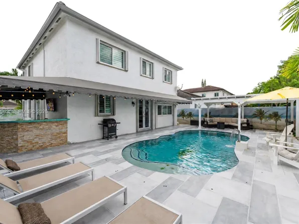 15740 SW 141st St, Miami, FL 33196