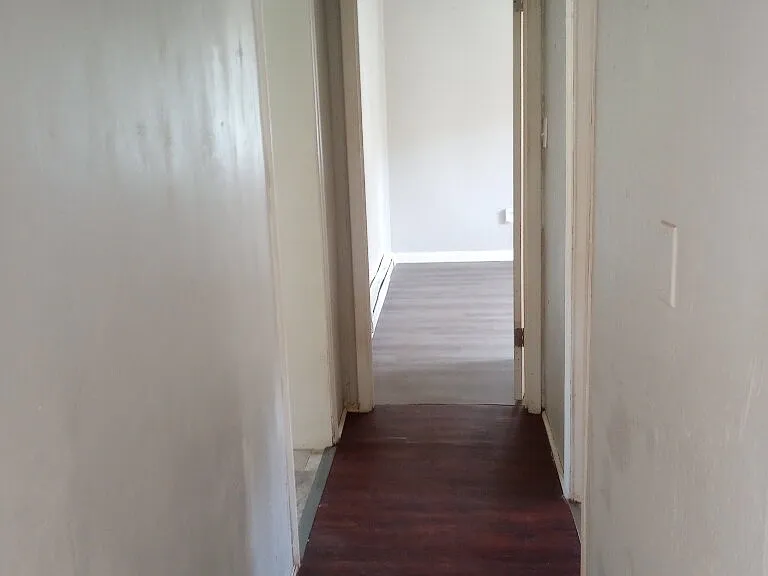 55 Oak St — Photo 9