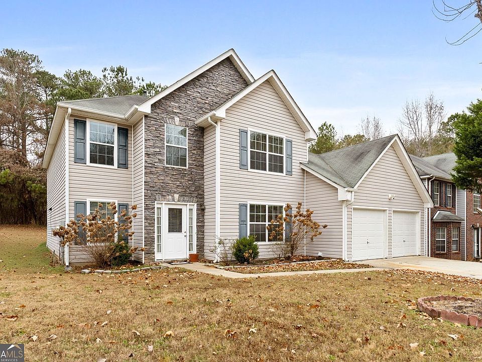 1st image of 371 Berkshire Pl