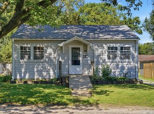 704 6th Ave, Rock Falls, IL 61071