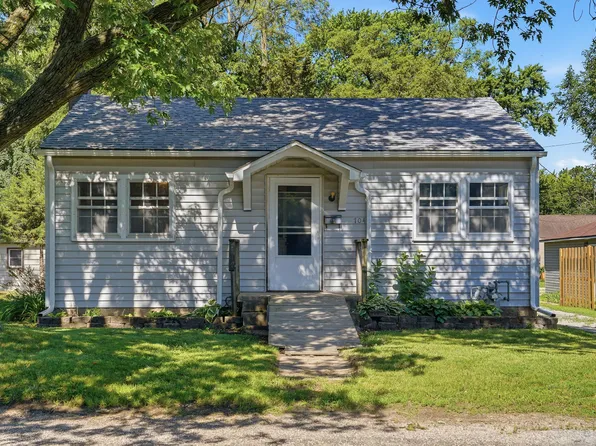 704 6th Ave, Rock Falls, IL 61071
