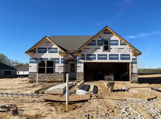 45 Arrowwood Trl, Oakland, TN 38060