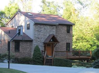 1719 Apple Hill Ln, Amelia, OH 45102