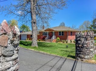 4 Orange Rd, West Milford, NJ 07480
