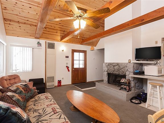 5th image of 441 Sugarloaf Blvd