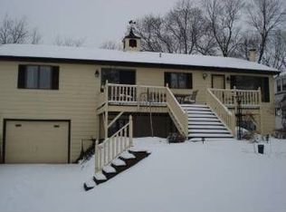 50922 Garret Rd, Dowagiac, MI 49047