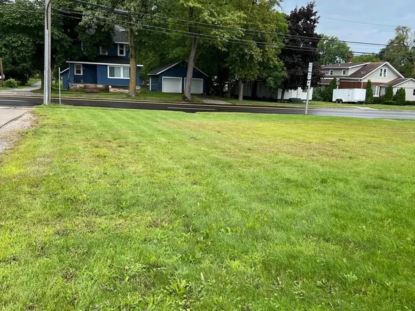 120 E Emerson St, Ithaca, MI 48847
