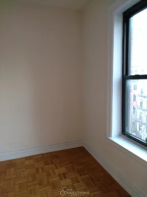 Rented by City Connections Realty | media 21