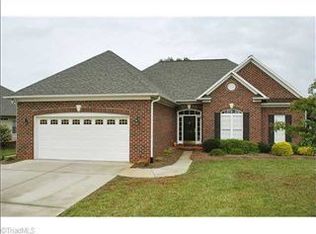 104 Cartgate Ct, Advance, NC 27006