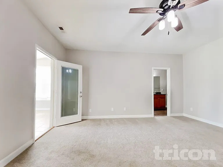 7337 Ethans Way — Photo 8