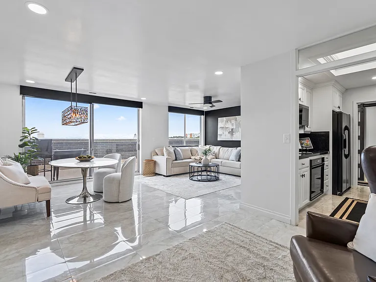777 E South Temple St #15D — Photo 1
