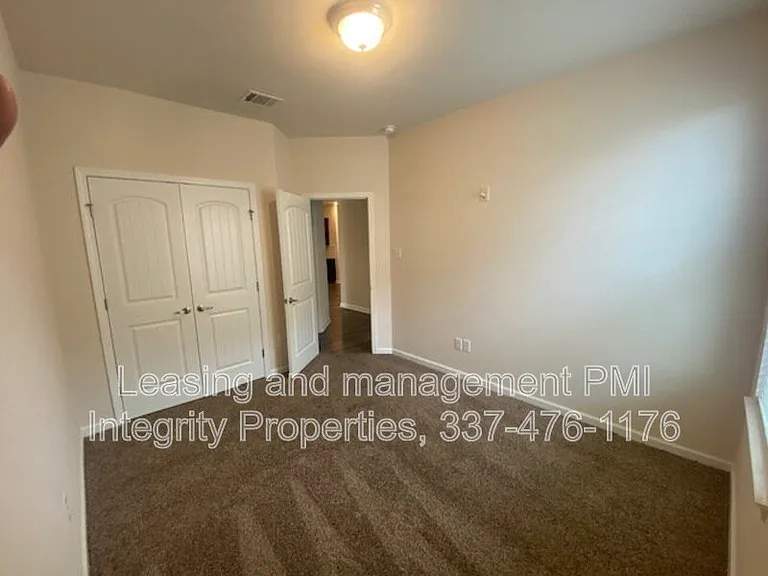 121 Rue Viansa — Photo 11