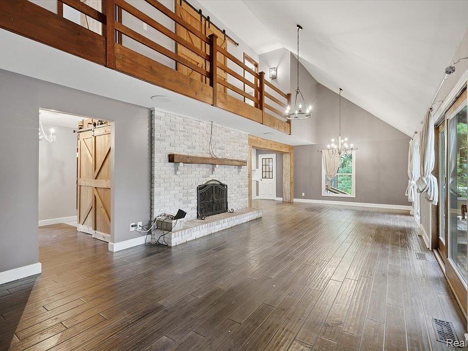 1700 Granger Rd, photo 12