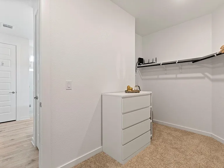 2417 Gabriels Horn Rd — Photo 18