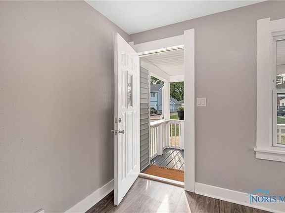4th image of 5606 Yarmouth Ave