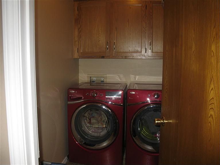2nd image of 2305 N Grace Ave