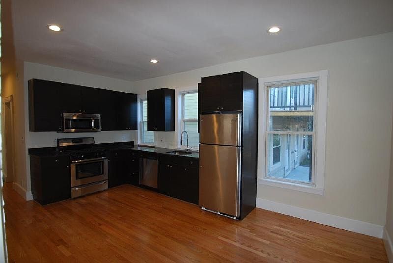 2nd image of 8 Rockledge St #1