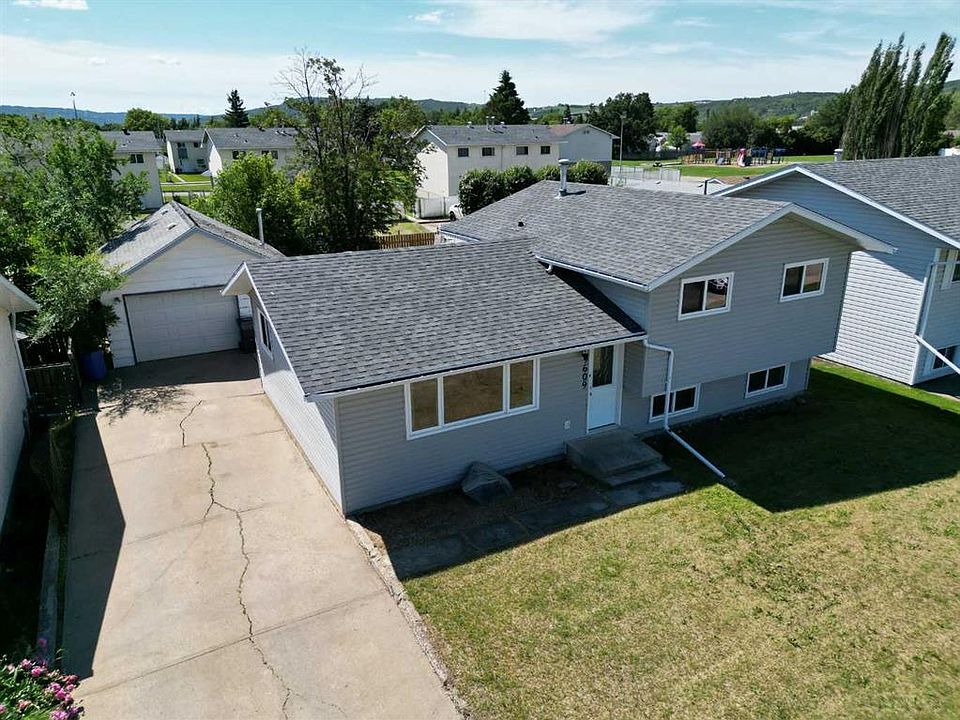 1st image of 9609 N 77th Ave
