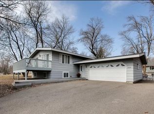 3068 Spring Lake Rd SW, Prior Lake, MN 55372