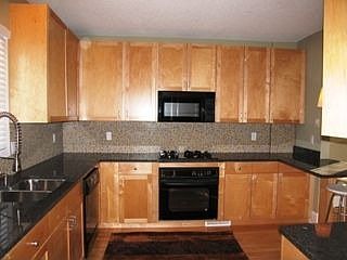 2nd image of 1418 Newton Ave N