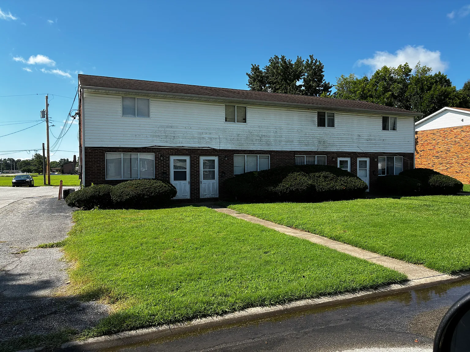2 bed, 800 sqft, $850 — Photo 1