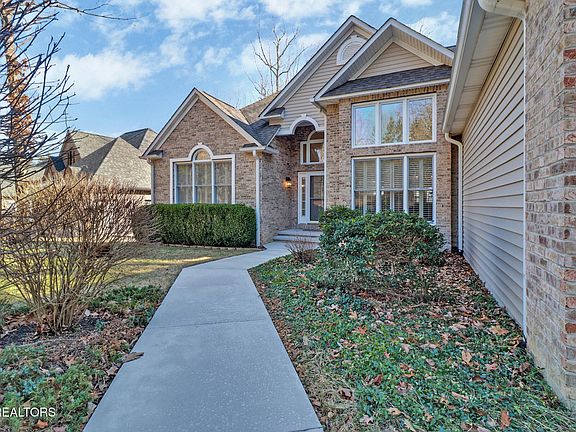 4th image of 26 Hunterwood Ct