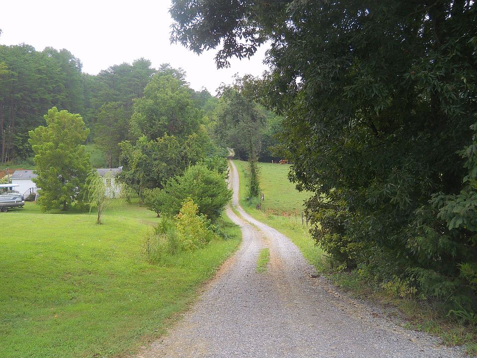 2nd image of 6 Mile Rd