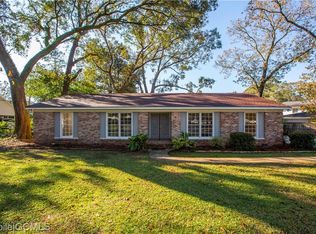 8 Westminster Way, Mobile, AL 36608