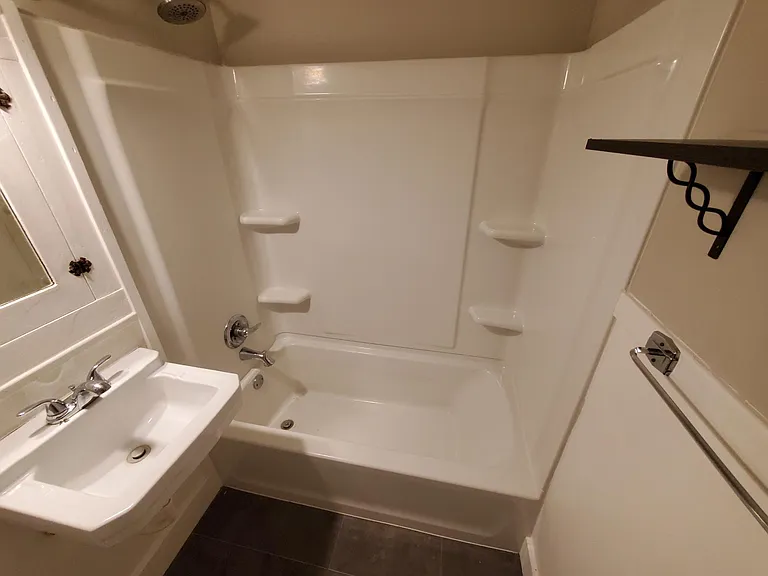 433 N Euclid Ave #435 — Photo 10