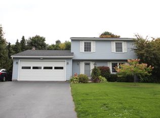 157 Baxton Cir, Rochester, NY 14625