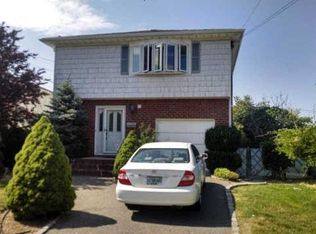 565 Broadway, Carle Place, NY 11514