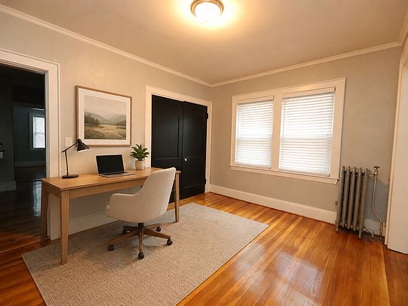 3rd image of 7 Cedar St APT 1