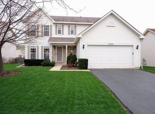 2735 Olympic Ct, Aurora, IL 60503